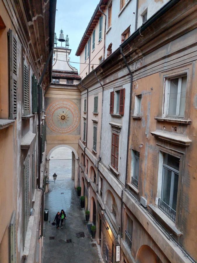 Hotel Fiordiluna, Nel Cuore Di Brescia Zewnętrze zdjęcie